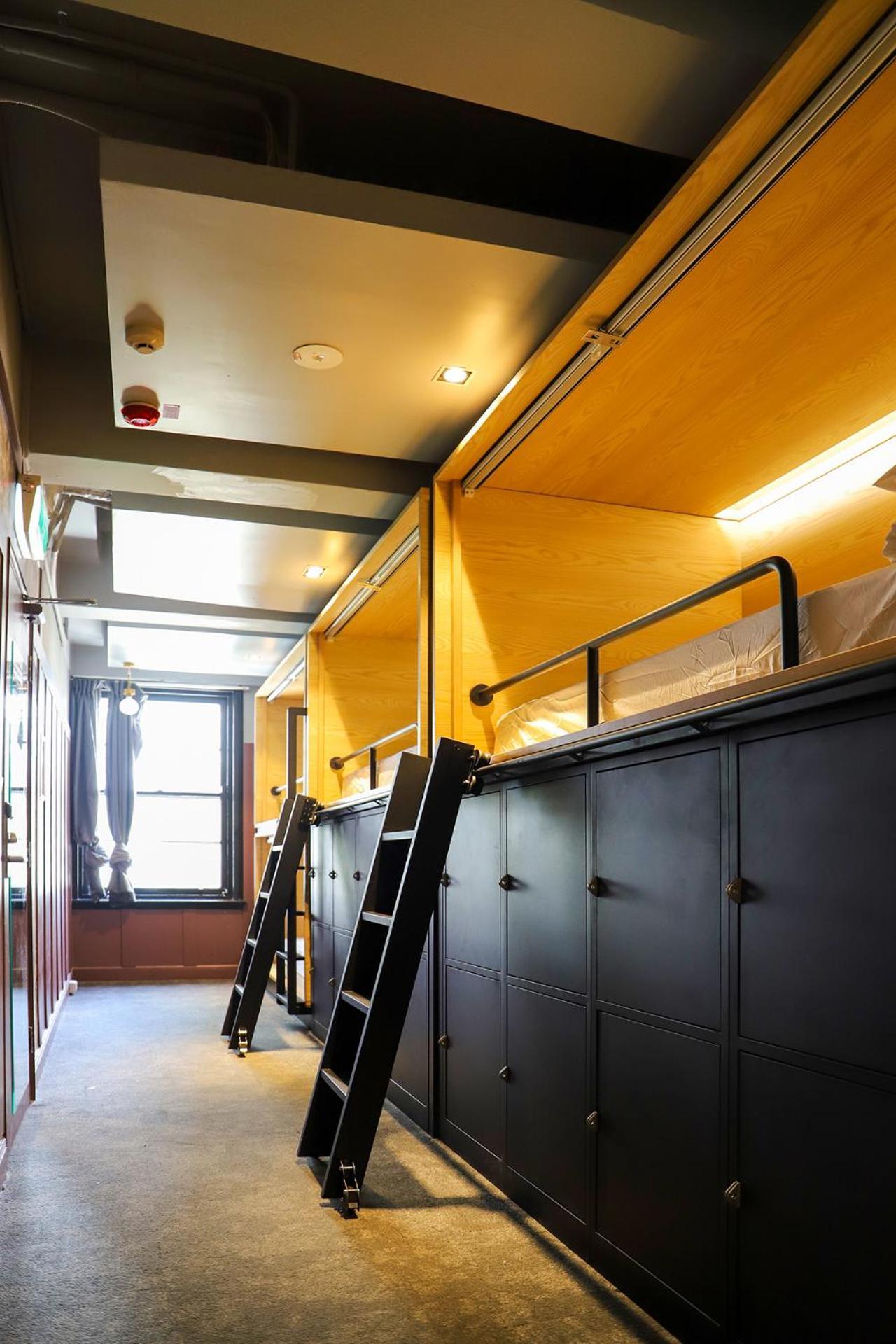 Hostel The Capsule